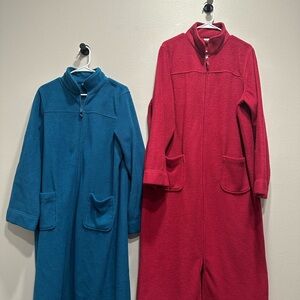 Bundle of 2 LL Bean long Zip-Front Fleece robes,Teal and burgundy,large,pockets